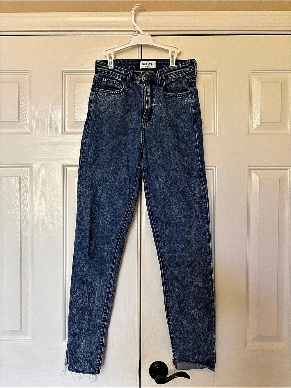 Tilly’s RSQ 26 - Vintage Mom High Rise Mom Jeans Blue Waist 26